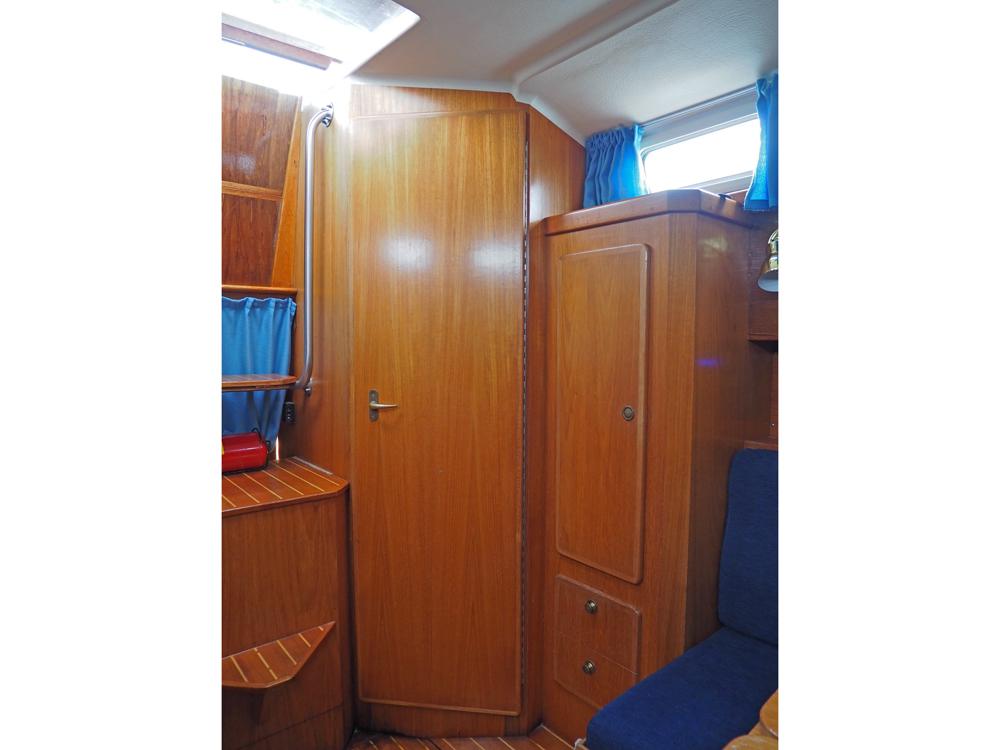 Salon, H&eacute;bergements